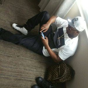 Meet your Posher, Robert